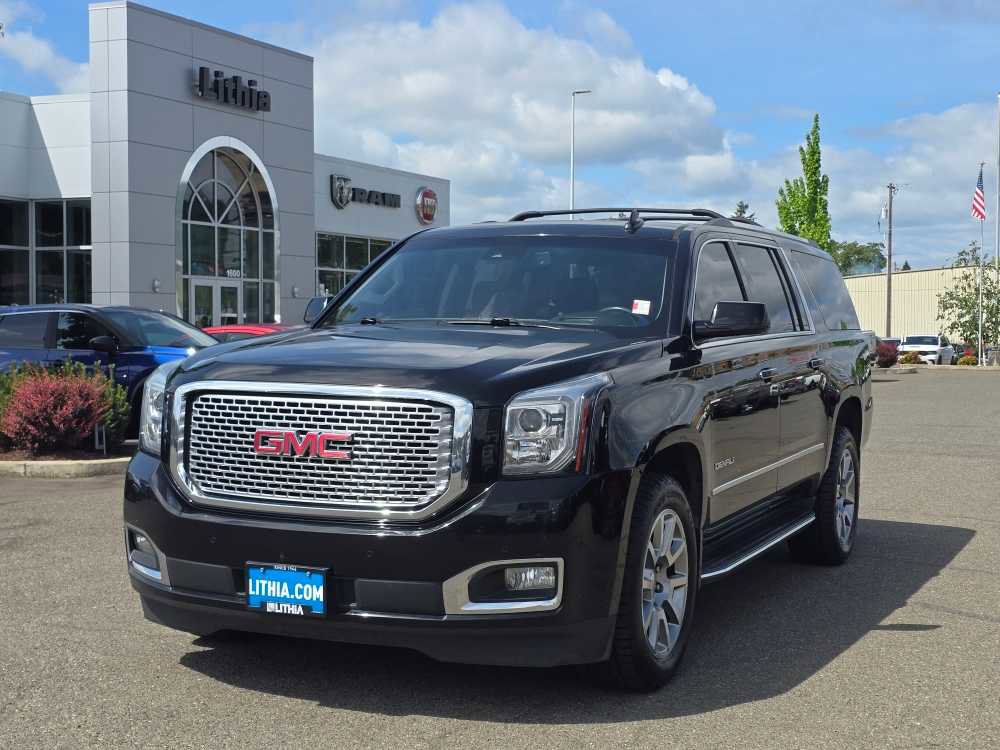 Used 2017 GMC Yukon XL Denali w/ Open Road Package AWD/4WD image 1