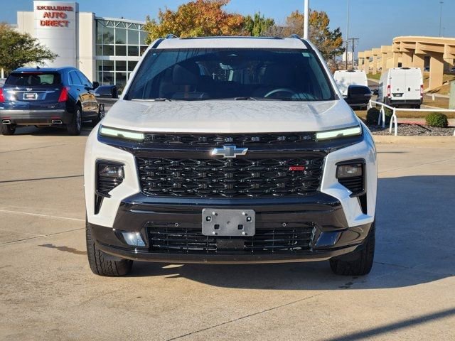Used 2025 Chevrolet Traverse RS image 9