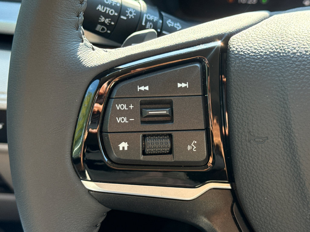 Certified 2026 Honda Odyssey EX-L image 30