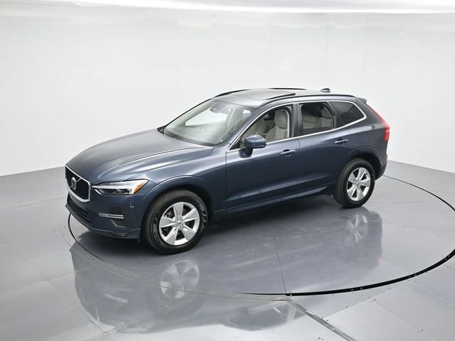 Used 2022 Volvo XC60 B5 Momentum image 41
