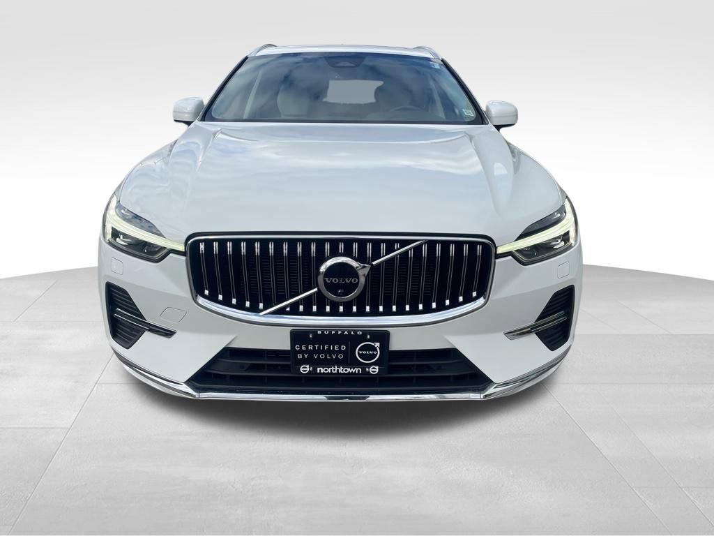 Certified 2023 Volvo XC60 B5 Plus w/ Climate Package image 10
