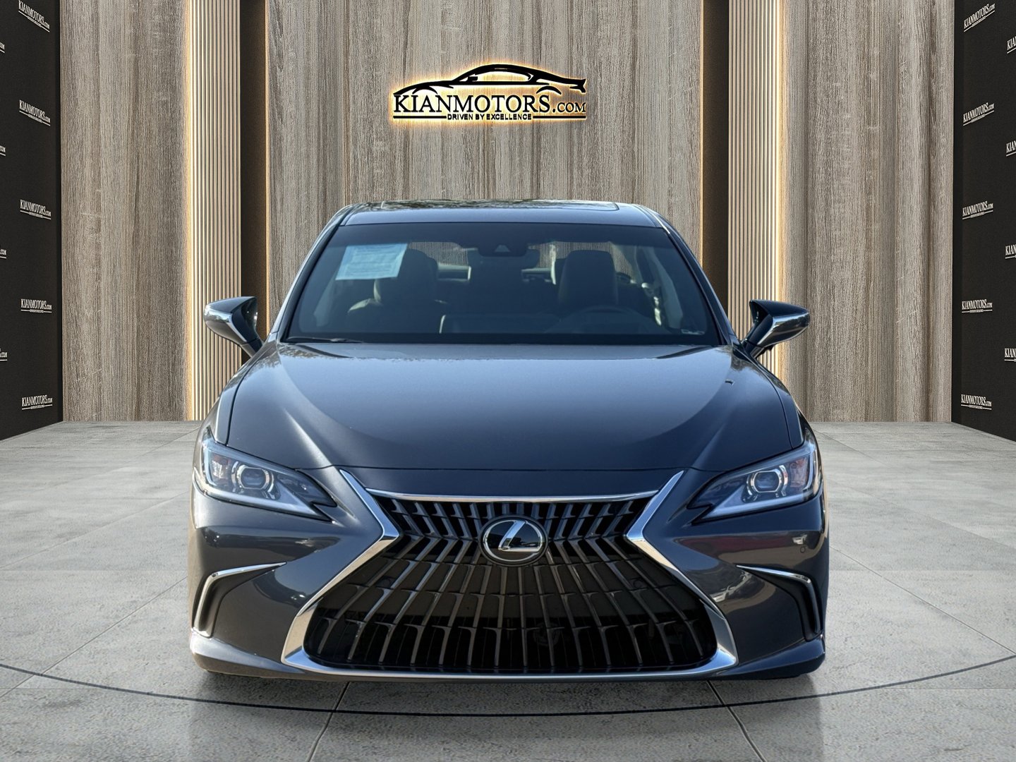 Used 2025 Lexus ES 300h ES 300h F SPORT Design w/ Premium Package image 2