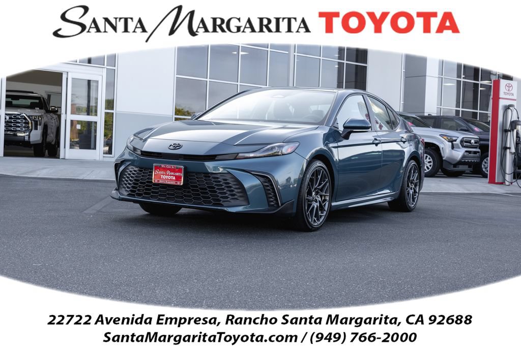 Used 2025 Toyota Camry SE w/ Convenience Package