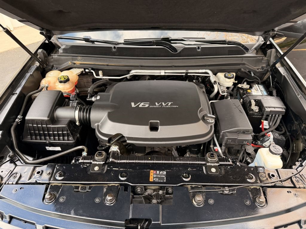 Used 2017 Chevrolet Colorado ZR2 image 26