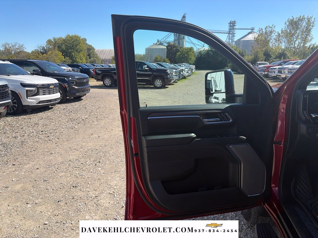 Used 2025 Chevrolet Silverado 3500 High Country w/ High Country Premium Package AWD/4WD image 18