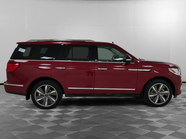 Used 2019 Lincoln Navigator Select w/ Technology Package image 2
