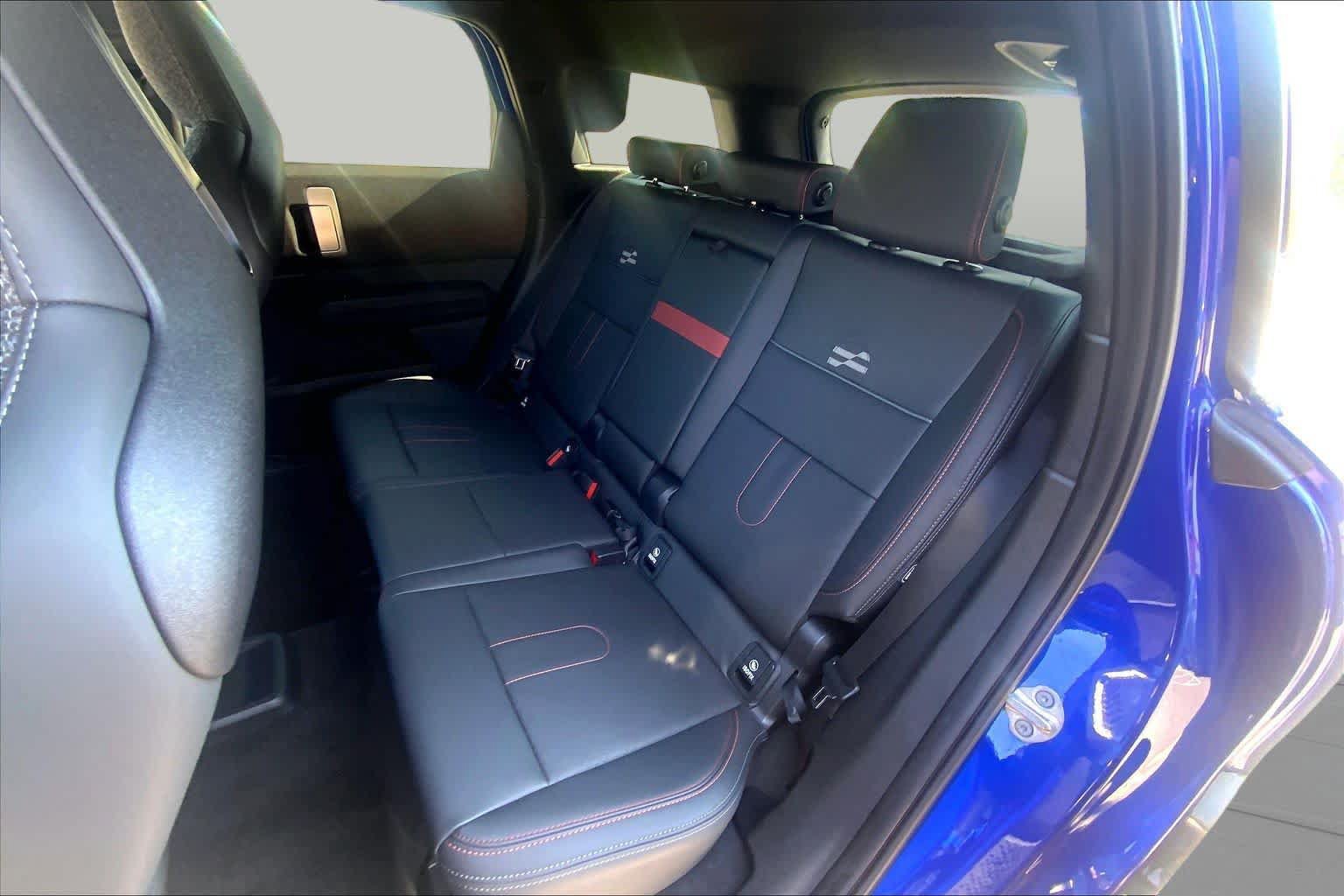 Used 2025 MINI Cooper Countryman John Cooper Works w/ Comfort Package Max AWD/4WD image 19