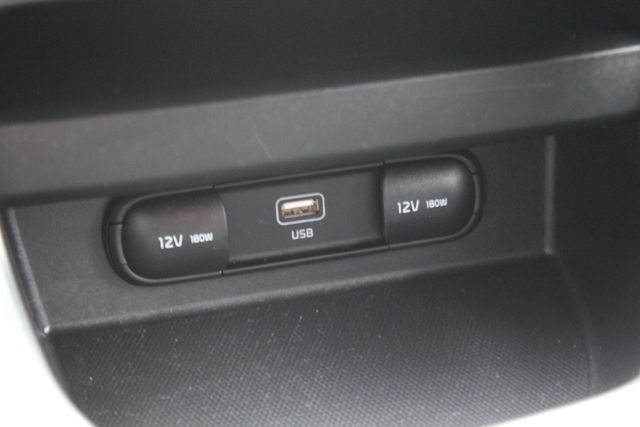 Used 2025 Kia Seltos LX AWD/4WD image 8