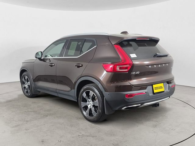 Used 2019 Volvo XC40 T5 Inscription image 3