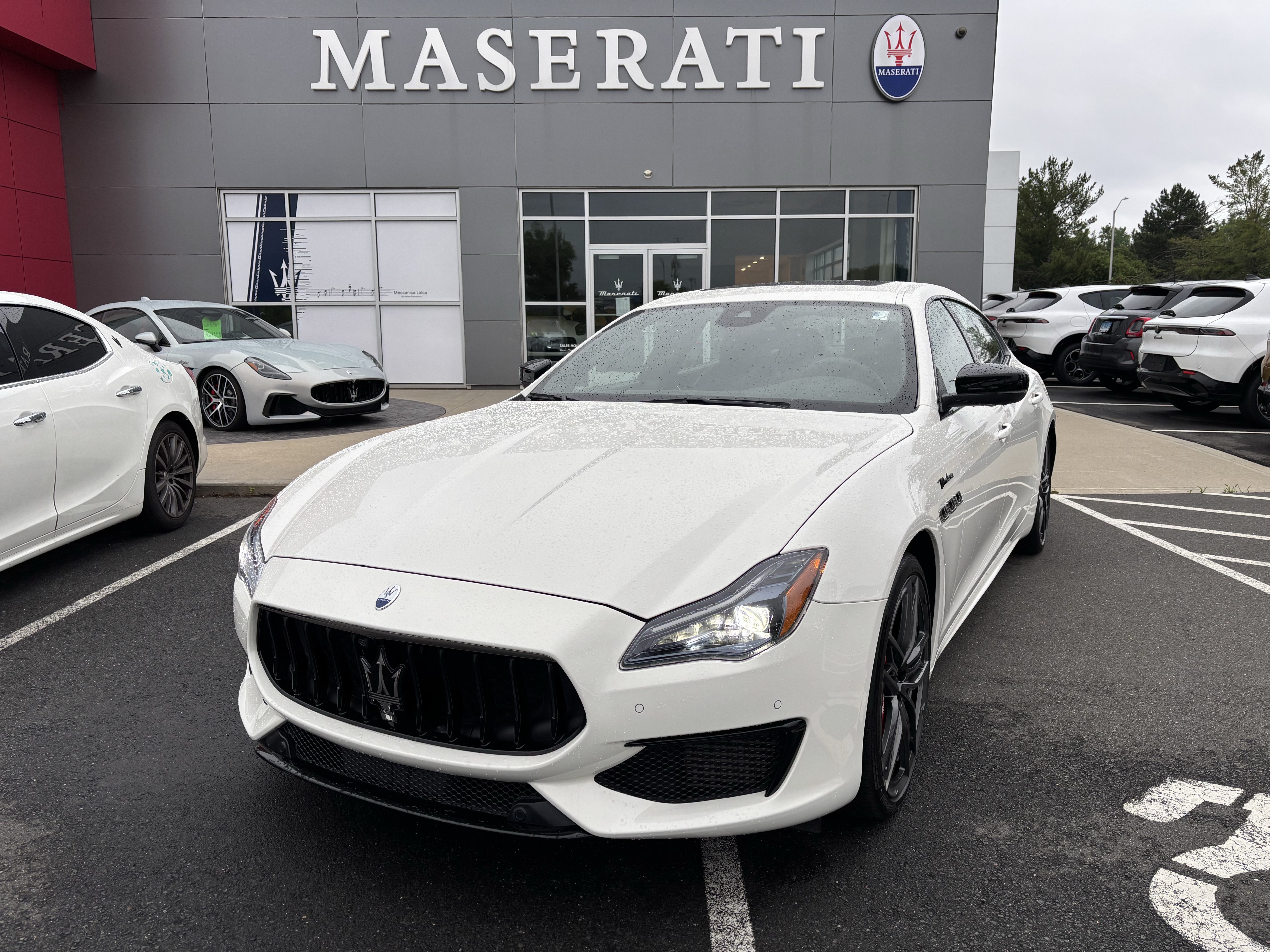 Used 2022 Maserati Quattroporte Modena