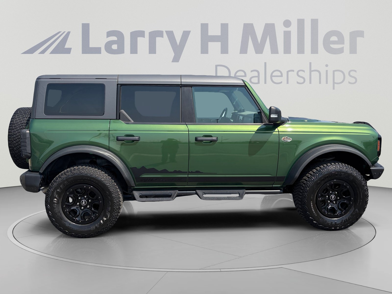 Used 2023 Ford Bronco Wildtrak AWD/4WD image 6