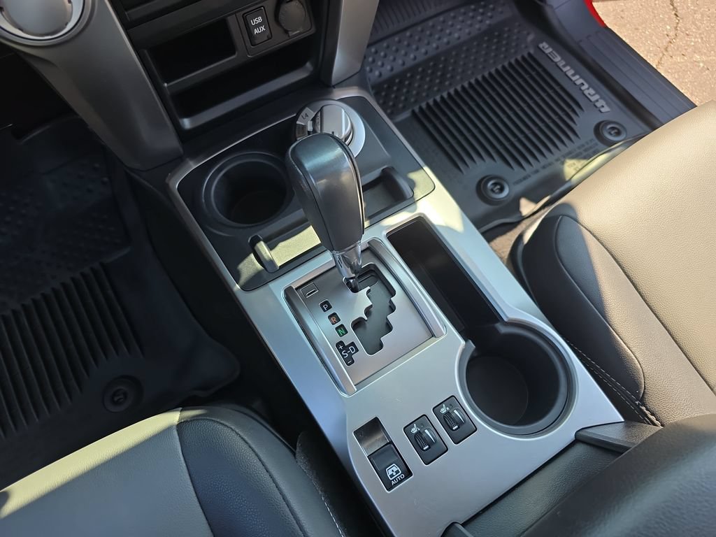 Certified 2019 Toyota 4Runner SR5 Premium AWD/4WD image 29