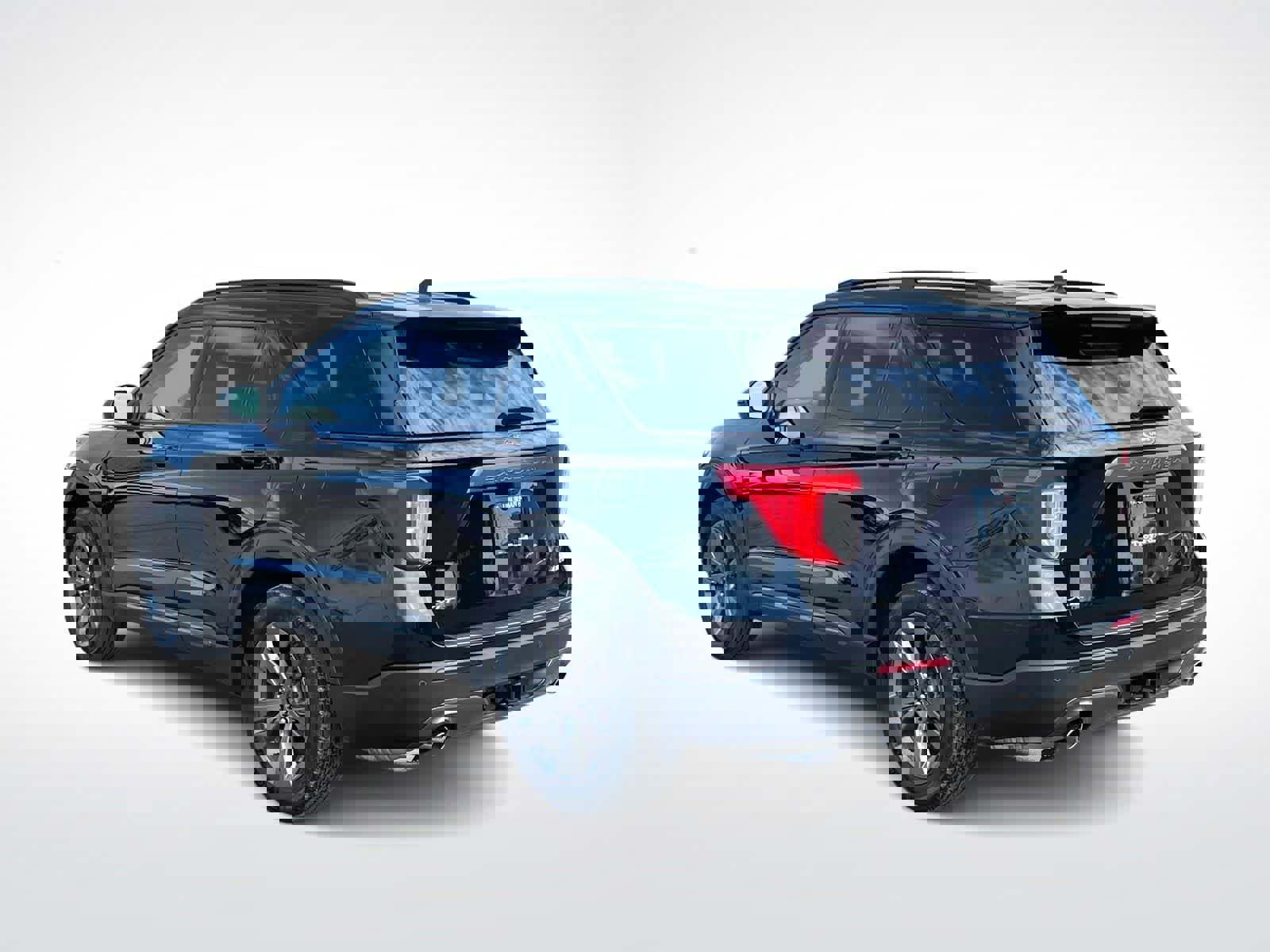 Used 2023 Ford Explorer XLT w/ Equipment Group 202A image 6