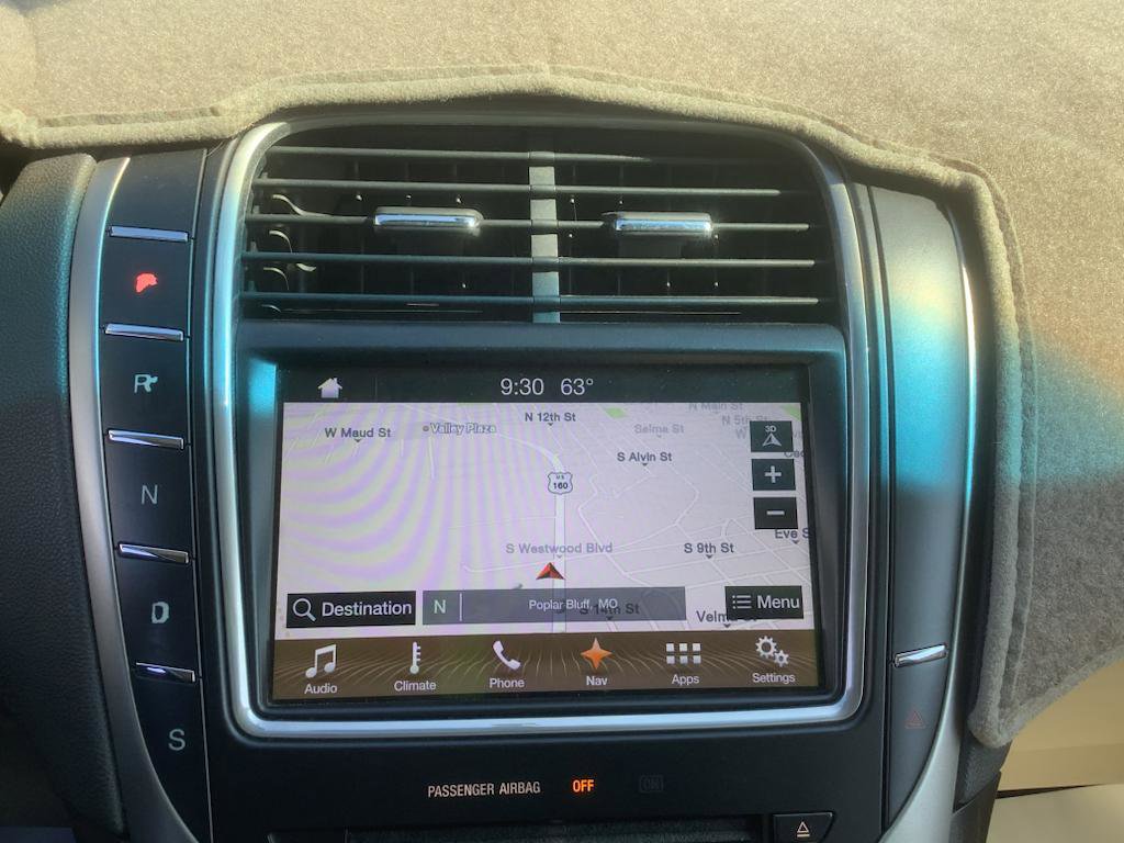 Used 2016 Lincoln MKX Reserve image 17