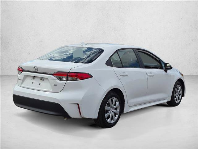 Used 2025 Toyota Corolla LE FWD image 5
