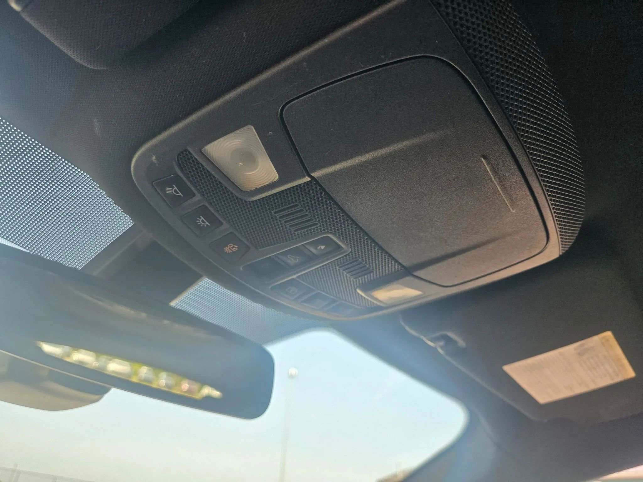 Used 2017 Lincoln MKC Reserve w/ Lincoln MKC Climate Package image 31