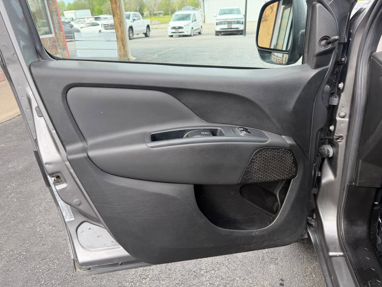 Used 2022 RAM ProMaster City Tradesman w/ Window Group 04 FWD image 13