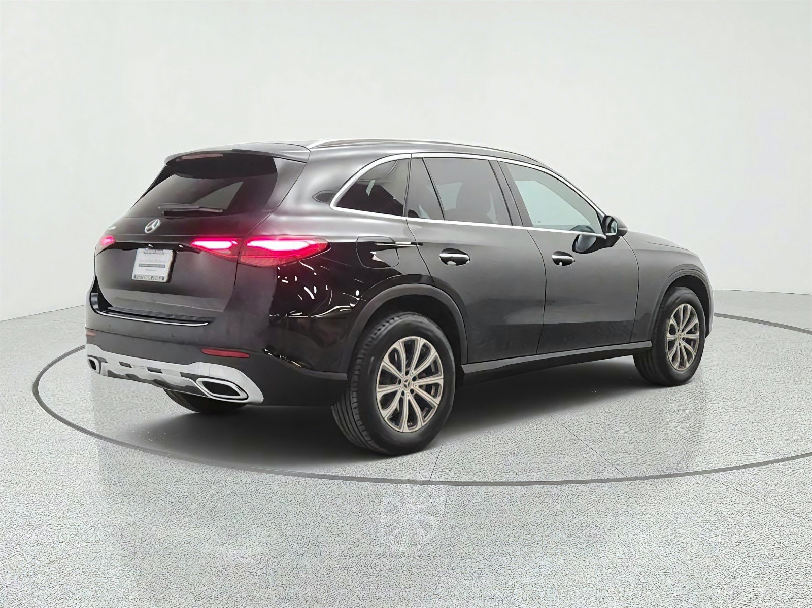 Certified 2026 Mercedes-Benz GLC 300 image 5