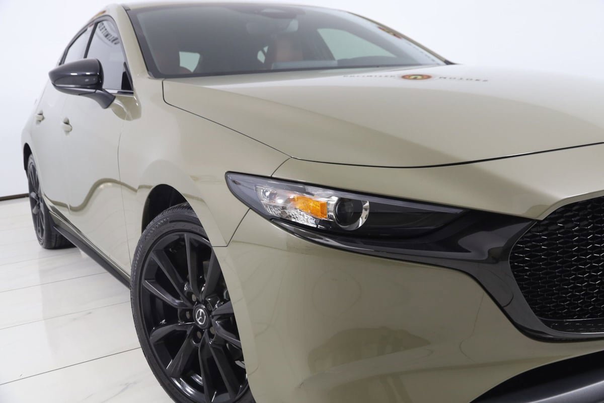 Used 2025 MAZDA MAZDA3 Carbon image 17