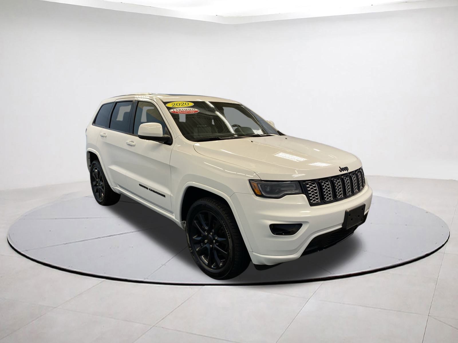 Certified 2020 Jeep Grand Cherokee Altitude image 1