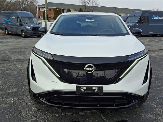 Used 2025 Nissan Ariya EVOLVE+ e-4ORCE image 2