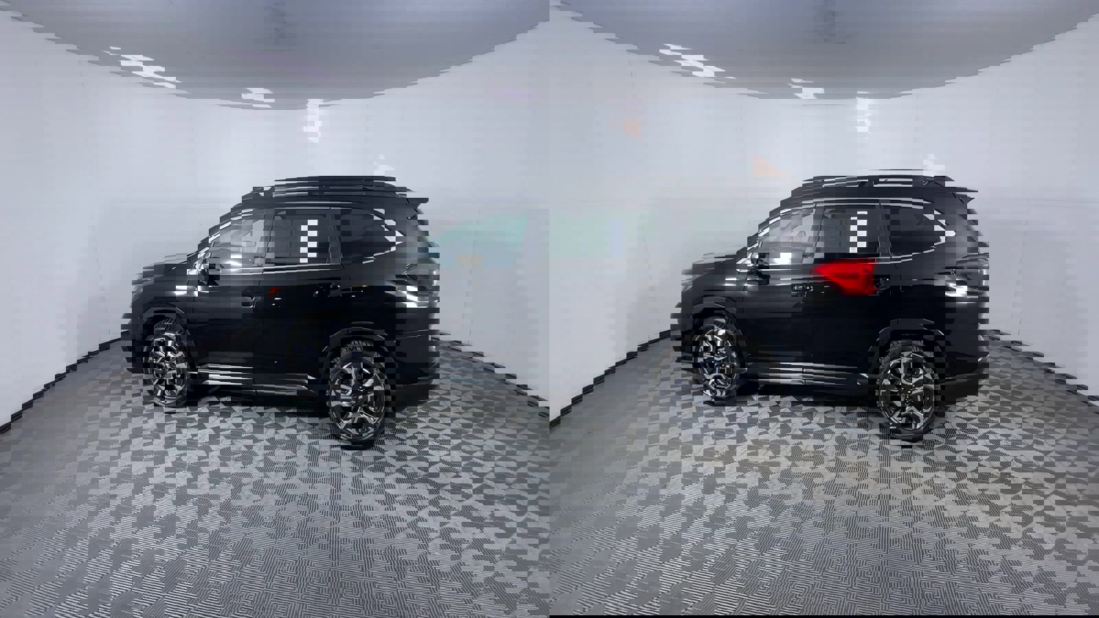 Used 2023 Subaru Ascent Limited w/ Technology Package image 6