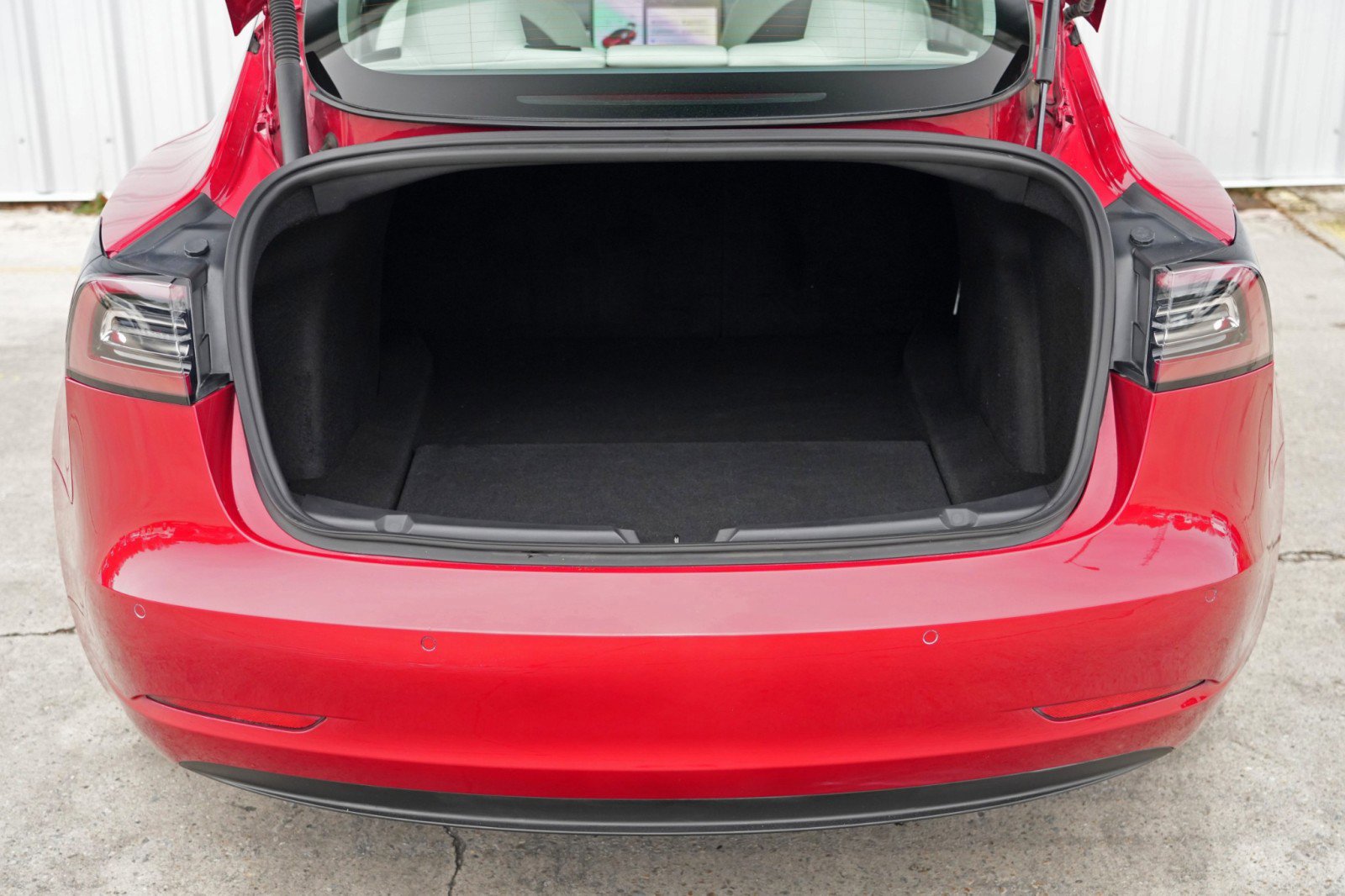 Used 2021 Tesla Model 3 Performance image 10