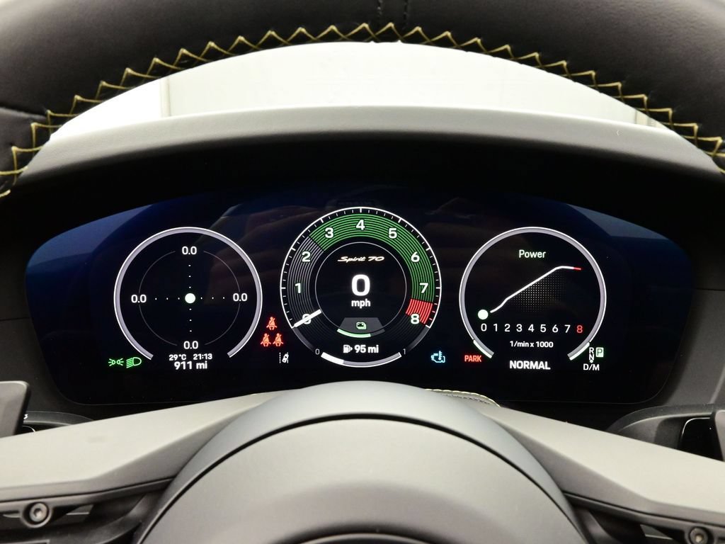 Certified 2026 Porsche 911 Carrera GTS RWD image 9