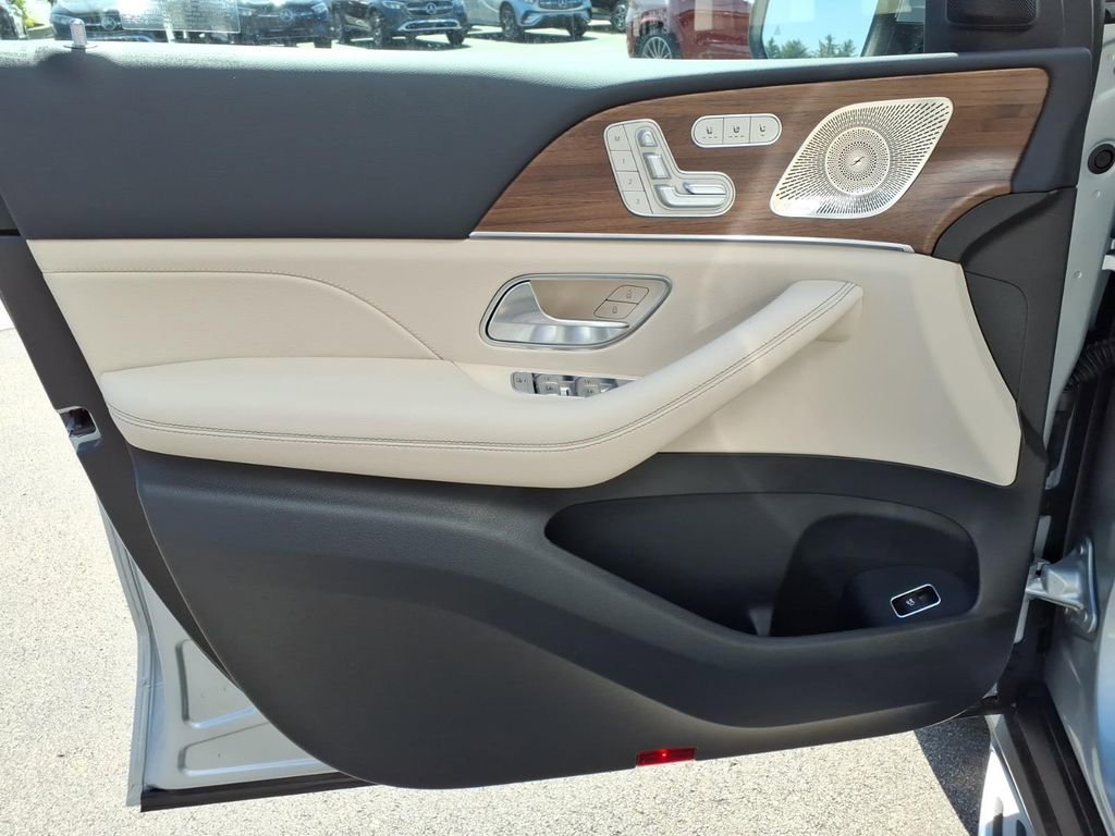 New 2026 Mercedes-Benz GLE 450 4MATIC image 11