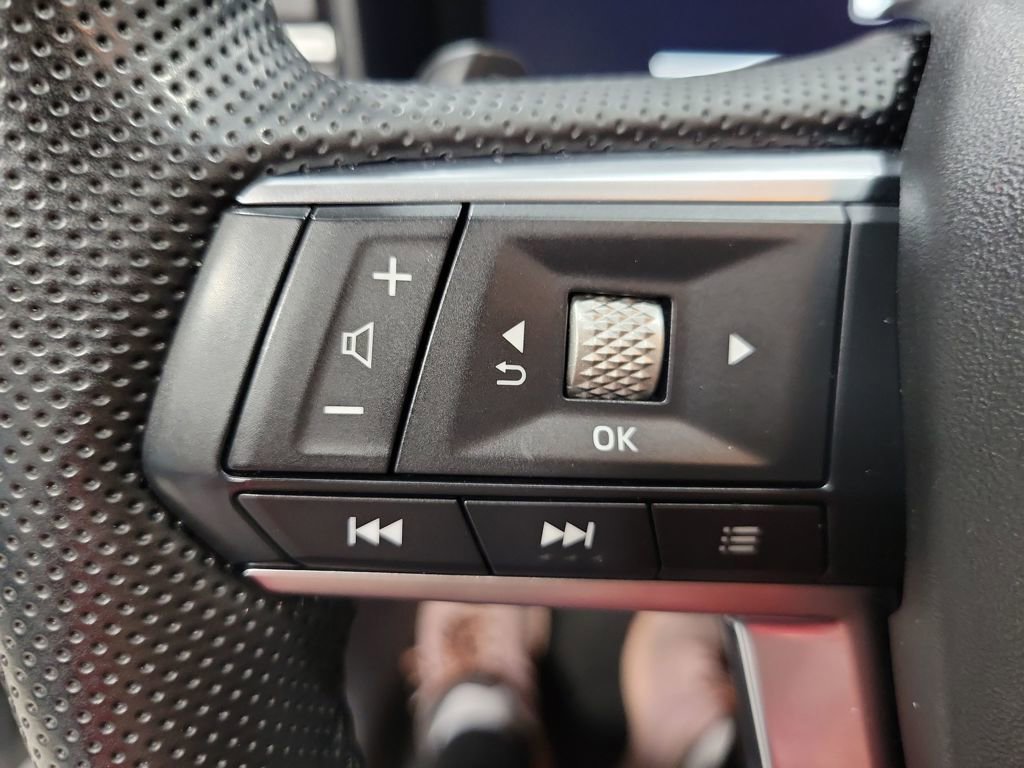 Used 2024 Mitsubishi Outlander SEL image 52