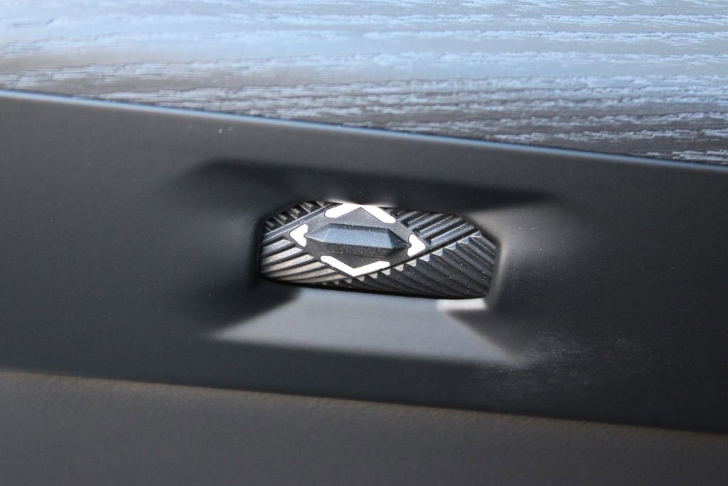 New 2026 BMW 530i xDrive w/ M Sport Package image 53