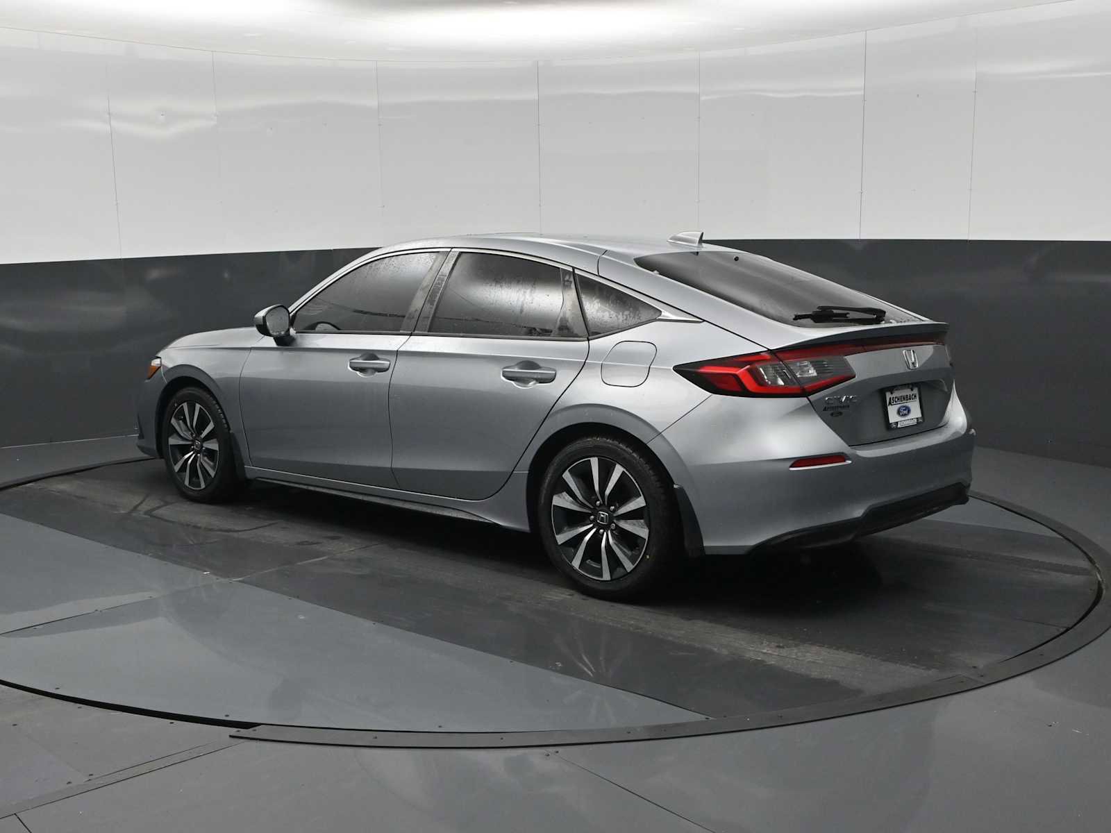 Used 2022 Honda Civic EX-L image 6