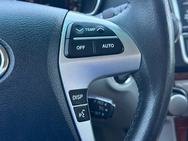 Used 2013 Toyota Highlander Limited FWD image 28