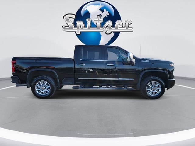 Used 2024 Chevrolet Silverado 2500 High Country w/ High Country Premium Package image 9
