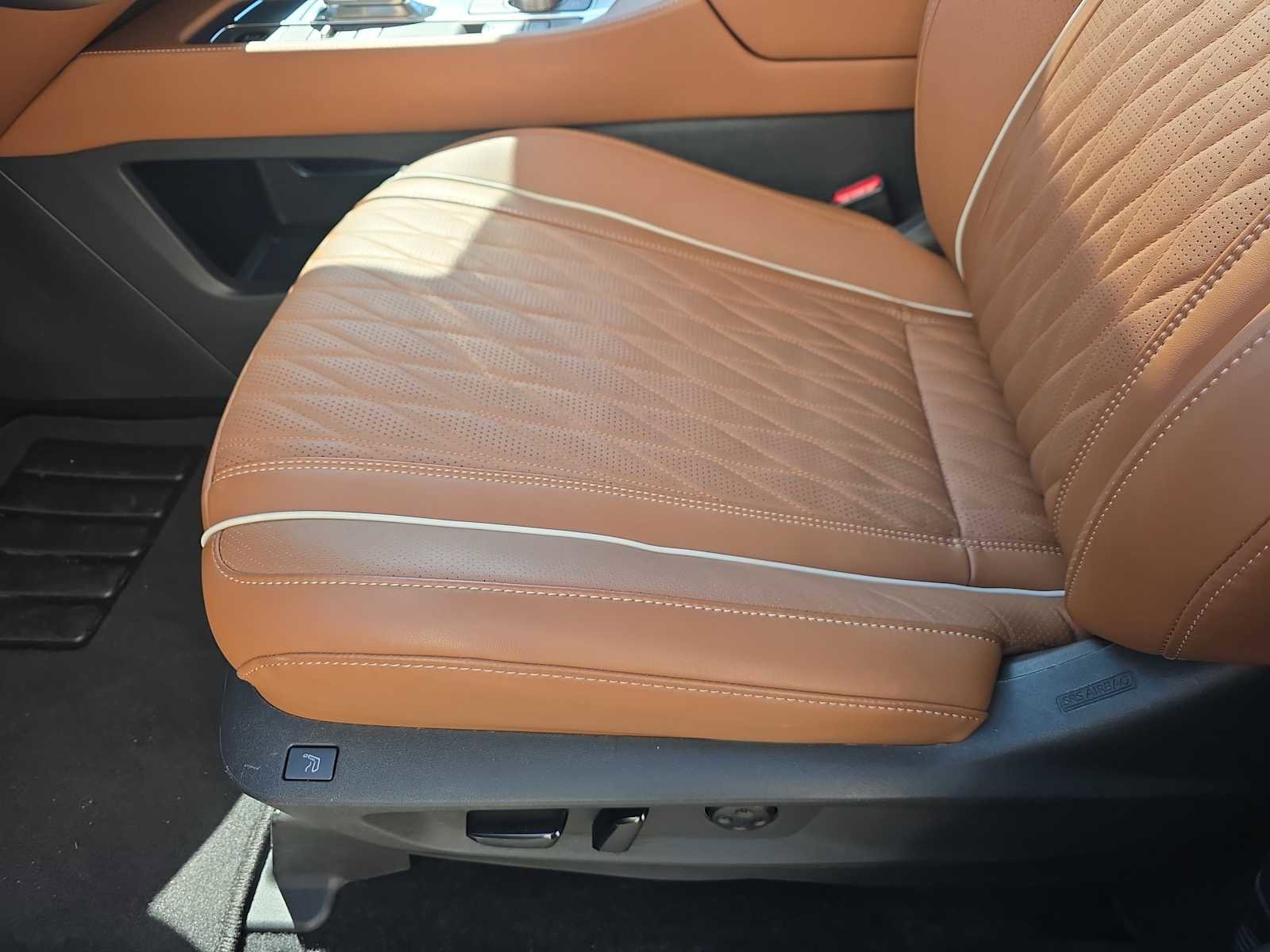 Certified 2026 INFINITI QX60 Autograph w/ Dark Cargo Package image 17