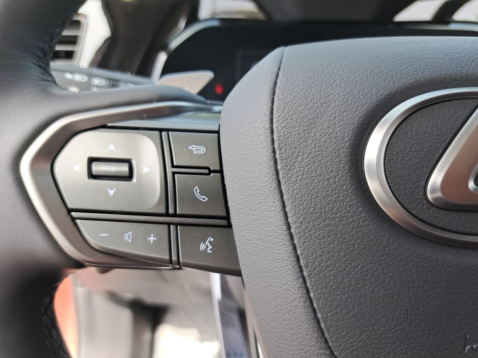 Used 2026 Lexus NX 350 AWD w/ Accessory Package (Z1) image 19