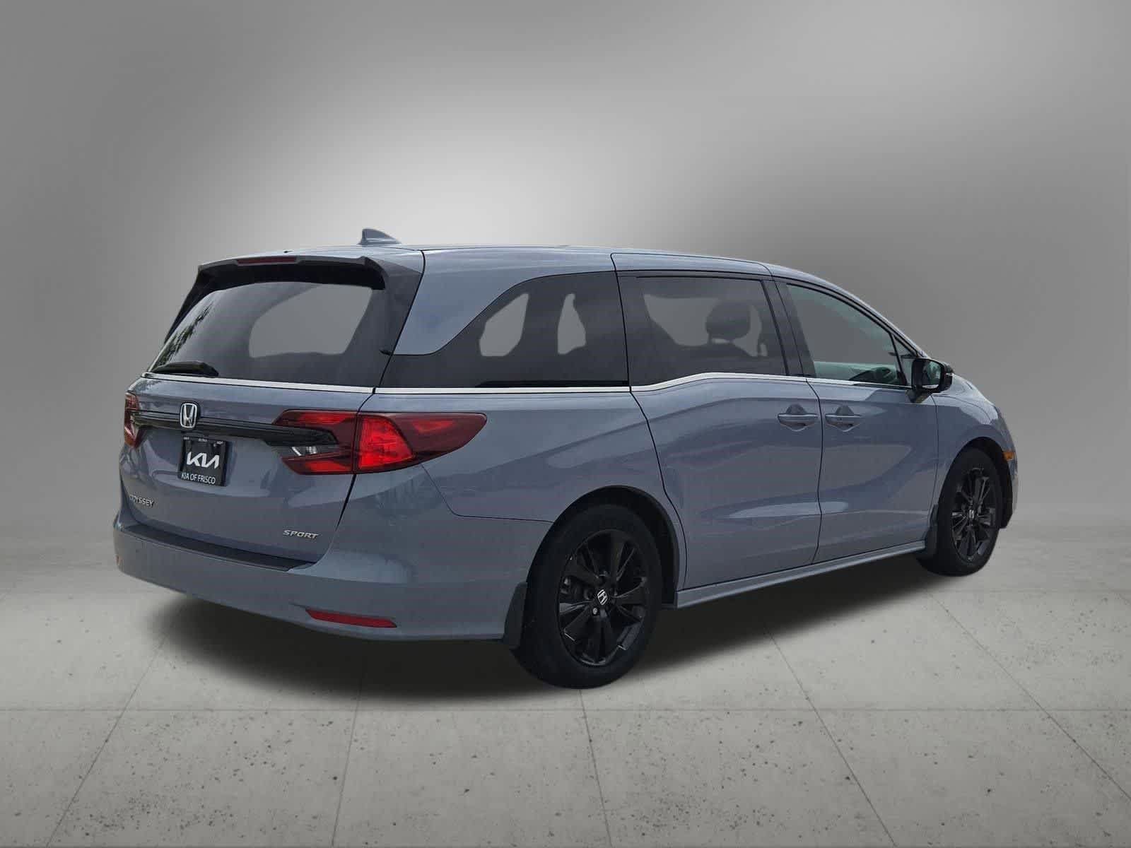 Used 2023 Honda Odyssey Sport image 6