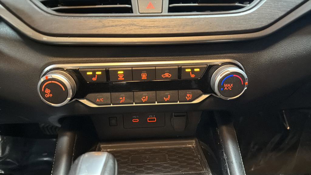 Used 2023 Nissan Altima 2.5 SV w/ SV Premium Package image 29