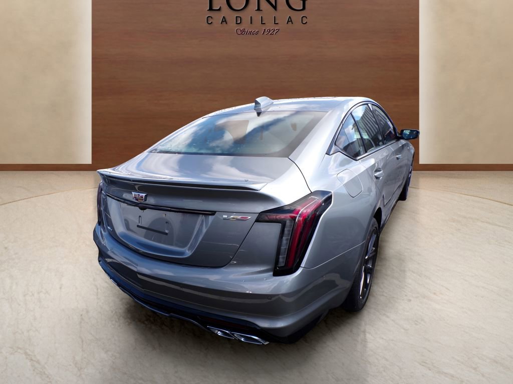 New 2026 Cadillac CT5 V image 4