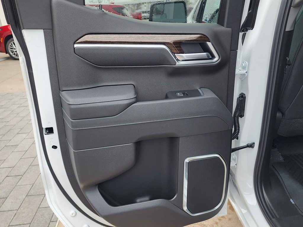 New 2026 GMC Sierra 1500 Elevation image 41
