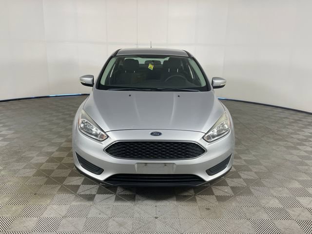 Used 2016 Ford Focus SE w/ SE Power Seat Package image 17