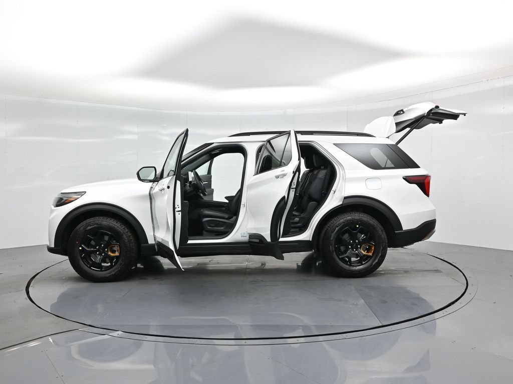 New 2026 Ford Explorer Tremor w/ Tremor Ultimate Package AWD/4WD image 39