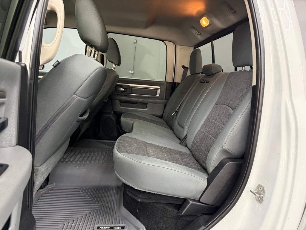 Used 2017 RAM 3500 Big Horn AWD/4WD image 16