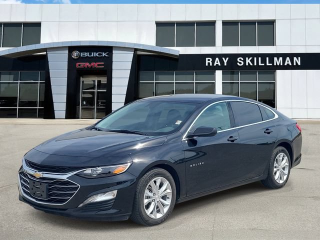 Used 2025 Chevrolet Malibu LT FWD image 3