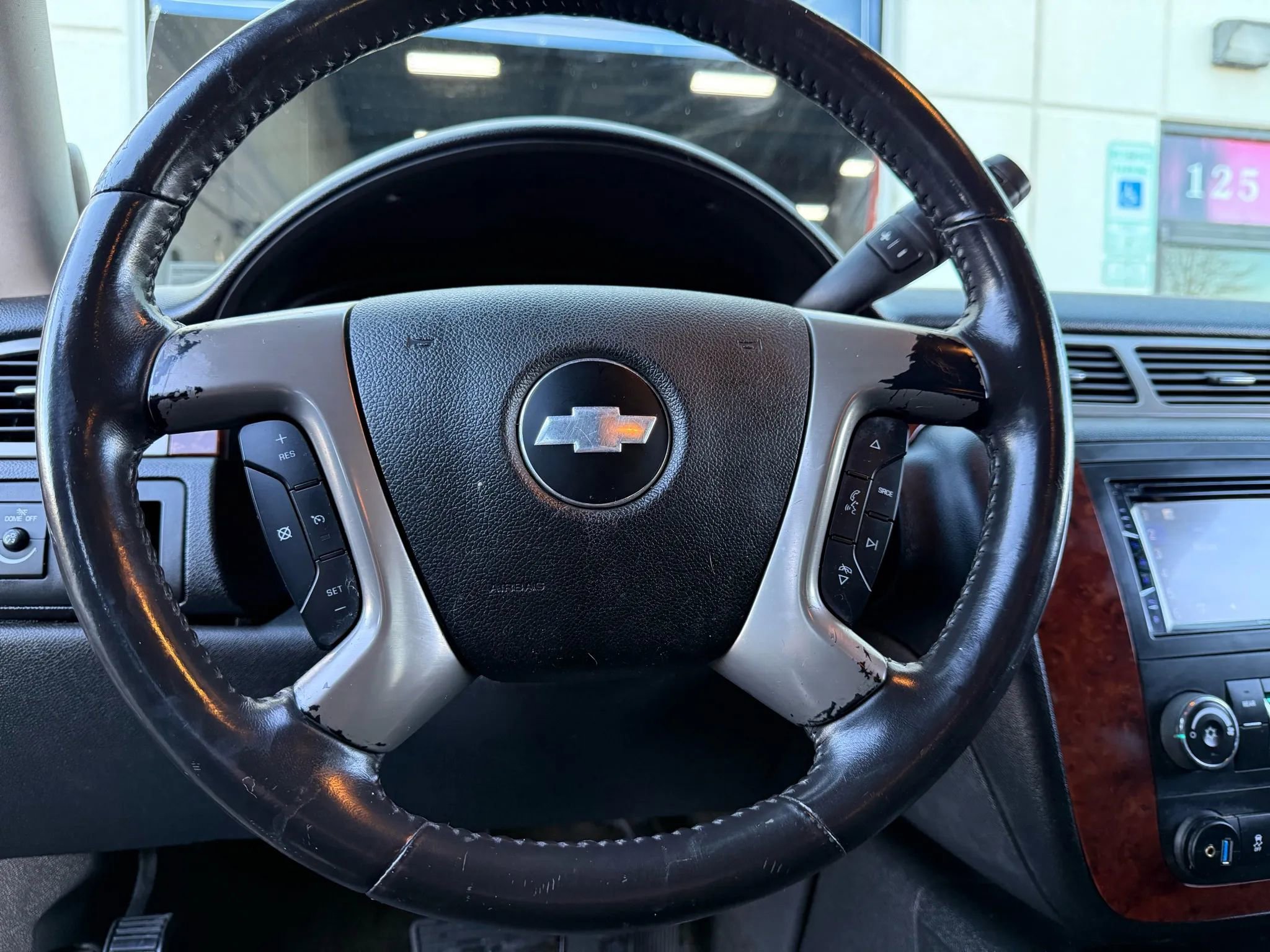 Used 2012 Chevrolet Tahoe LS image 28