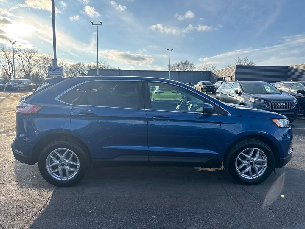 Used 2024 Ford Edge SEL w/ Convenience Package image 6