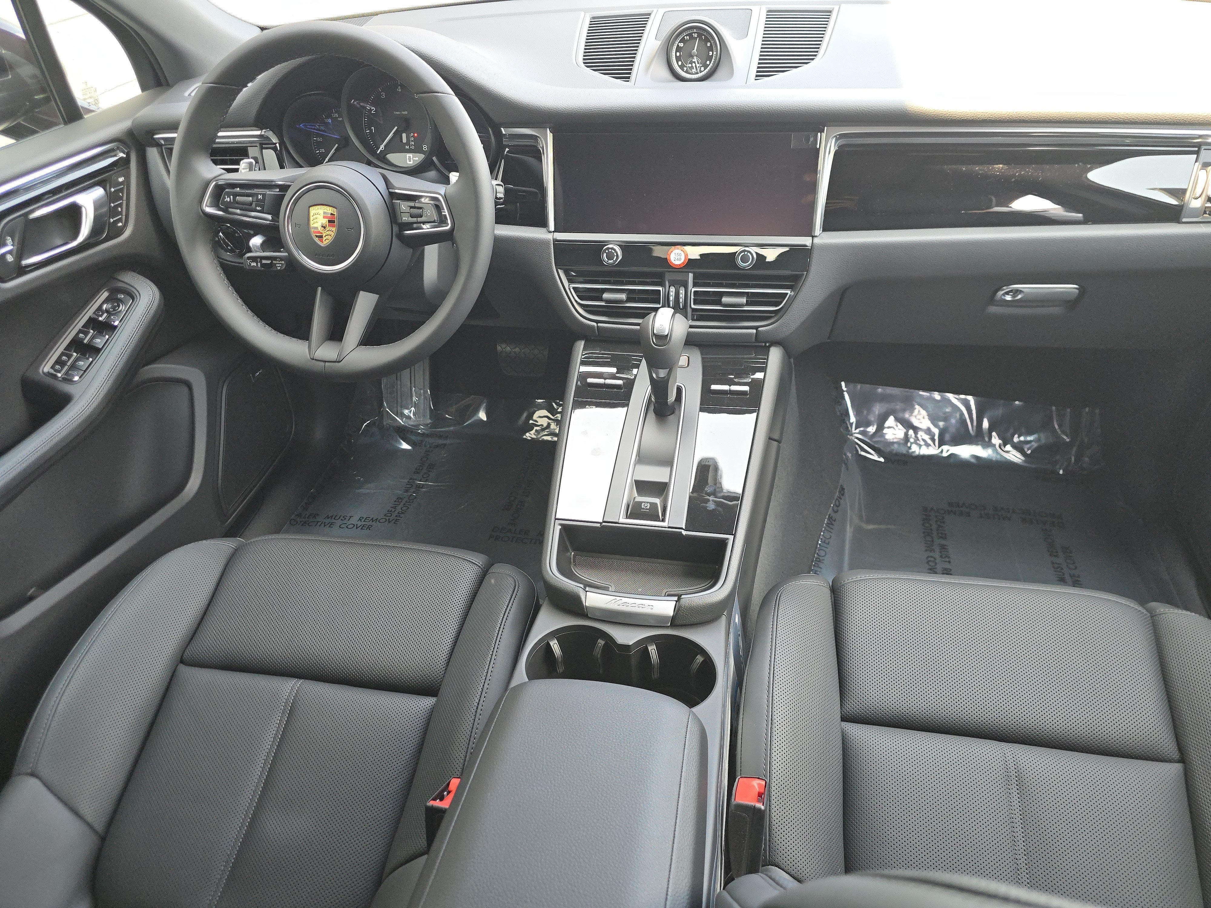 New 2026 Porsche Macan AWD/4WD image 22