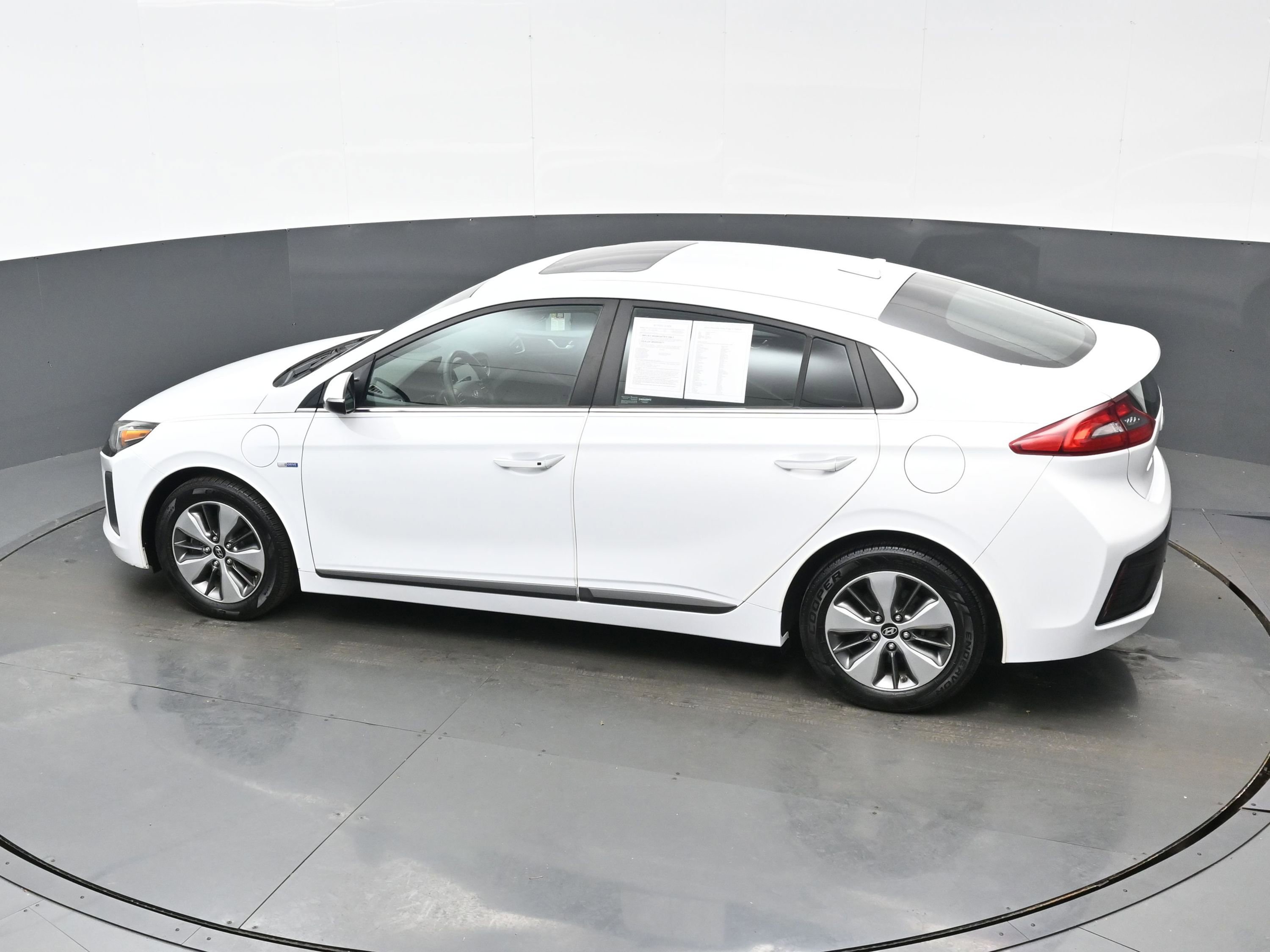 Used 2018 Hyundai Ioniq Limited w/ Ultimate Package 02 image 35