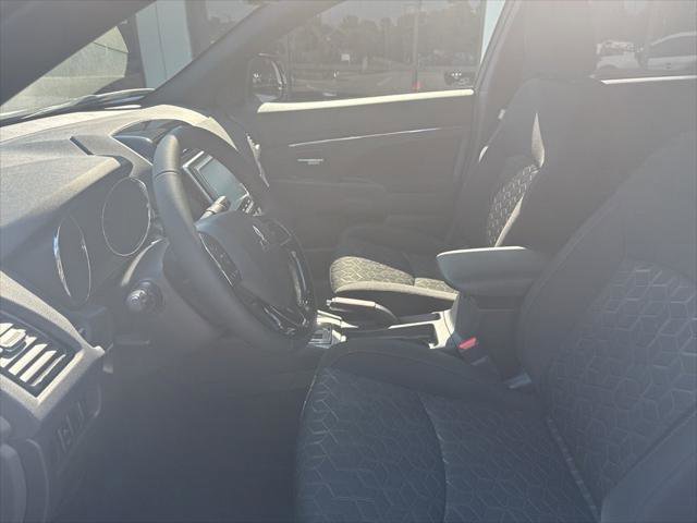 New 2025 Mitsubishi Outlander Sport LE image 10