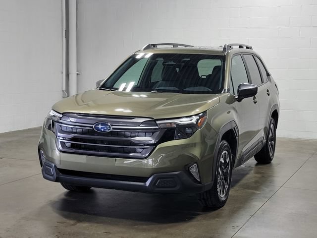 Used 2026 Subaru Forester Premium AWD/4WD image 2